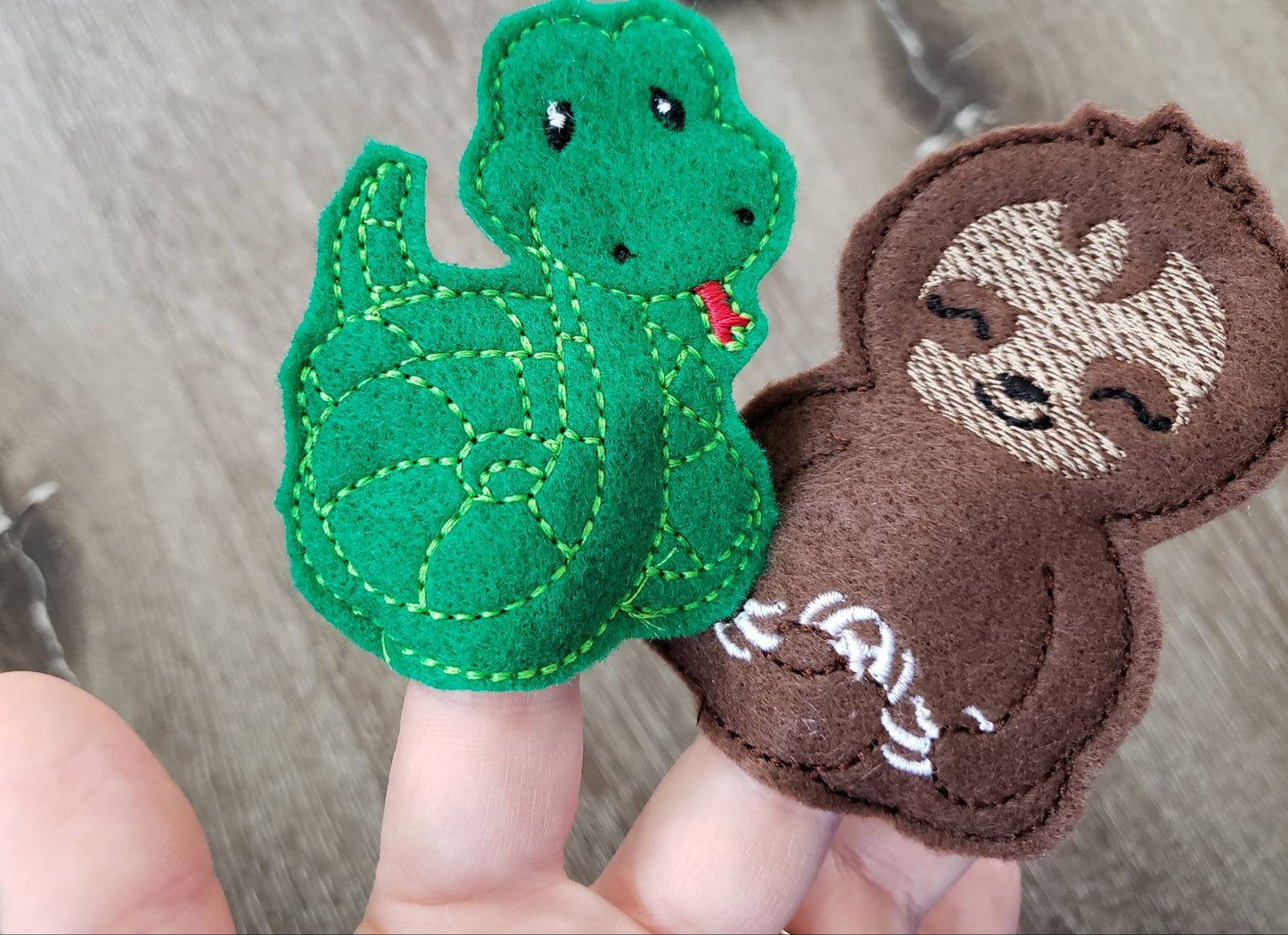 Felt finger puppet animal - Rainforest Animal quiet book page - Gift for kids - habitat - Party Favor - learning toy - animals and biomes