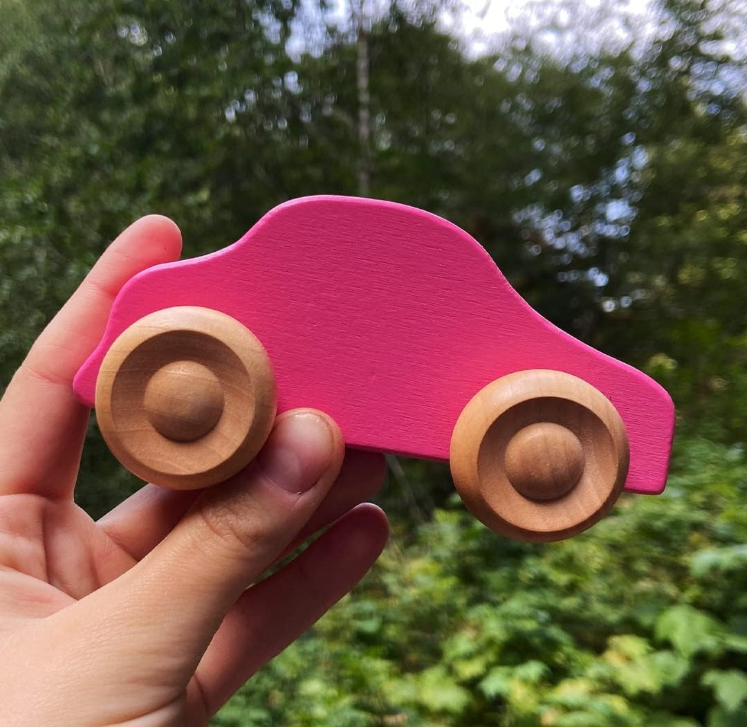 Wooden Peg Doll Cars – 10-Piece Set with Peg People