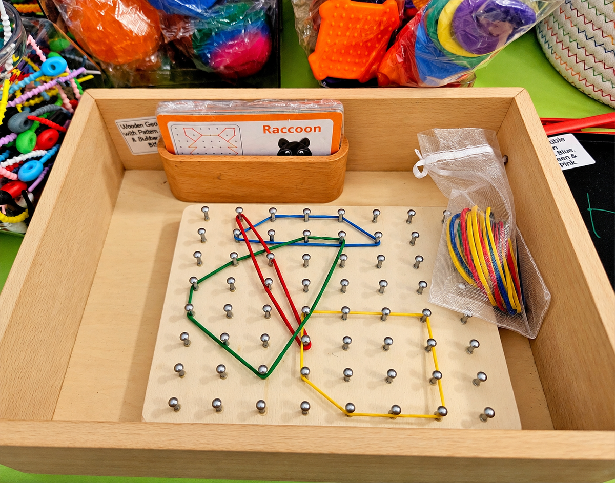 Create & Explore Geoboard Set