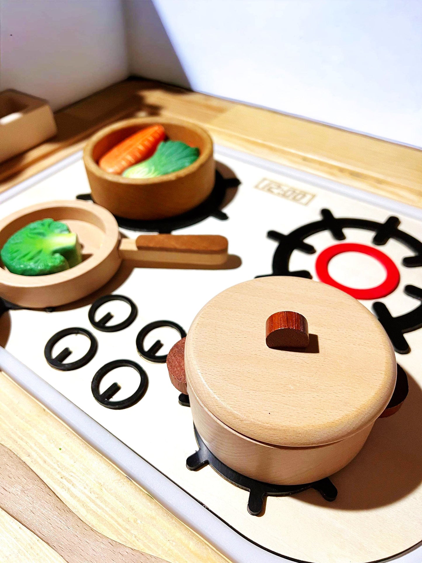 **Pre-order (Ships in 3-4 Weeks)**FLISAT Sensory Bin Insert Activity Board
