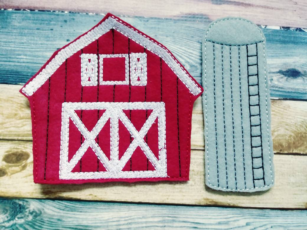 Felt Farm - Playset - felt board - Quiet toy - Learning - Educational Toy - Barn - Farm Animals - farm play set - pretend play - eieio