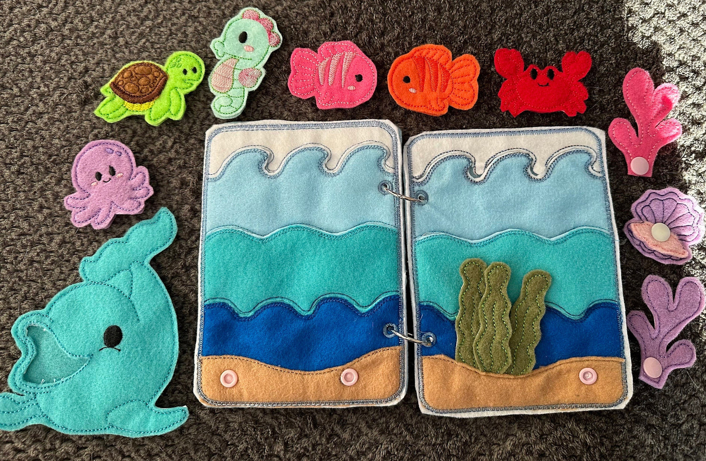 Under the Sea Quiet Book, Ocean Animal Finger Puppets, Teacher and
Child Learning Toy