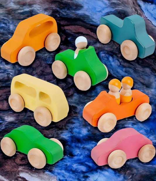 Wooden Peg Doll Cars – 10-Piece Set with Peg People