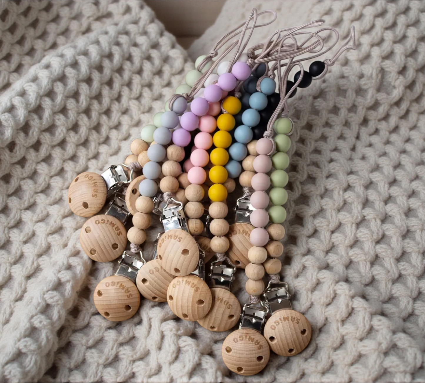 Silicone/Wooden Pacifier Clips